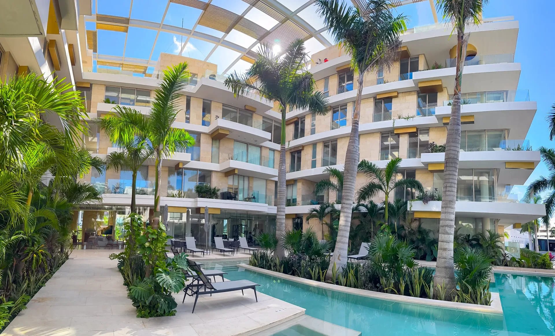 Departamentos y penthouses de 2 a 4 recámaras · Vista