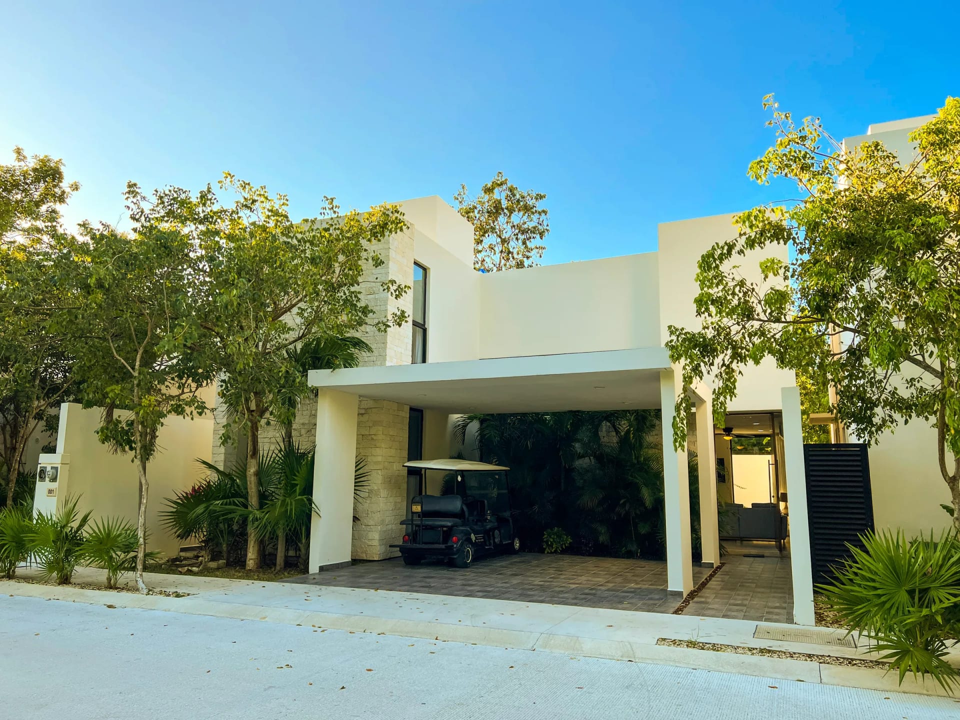 3- and 4-Bedroom Homes in a 95-House Community