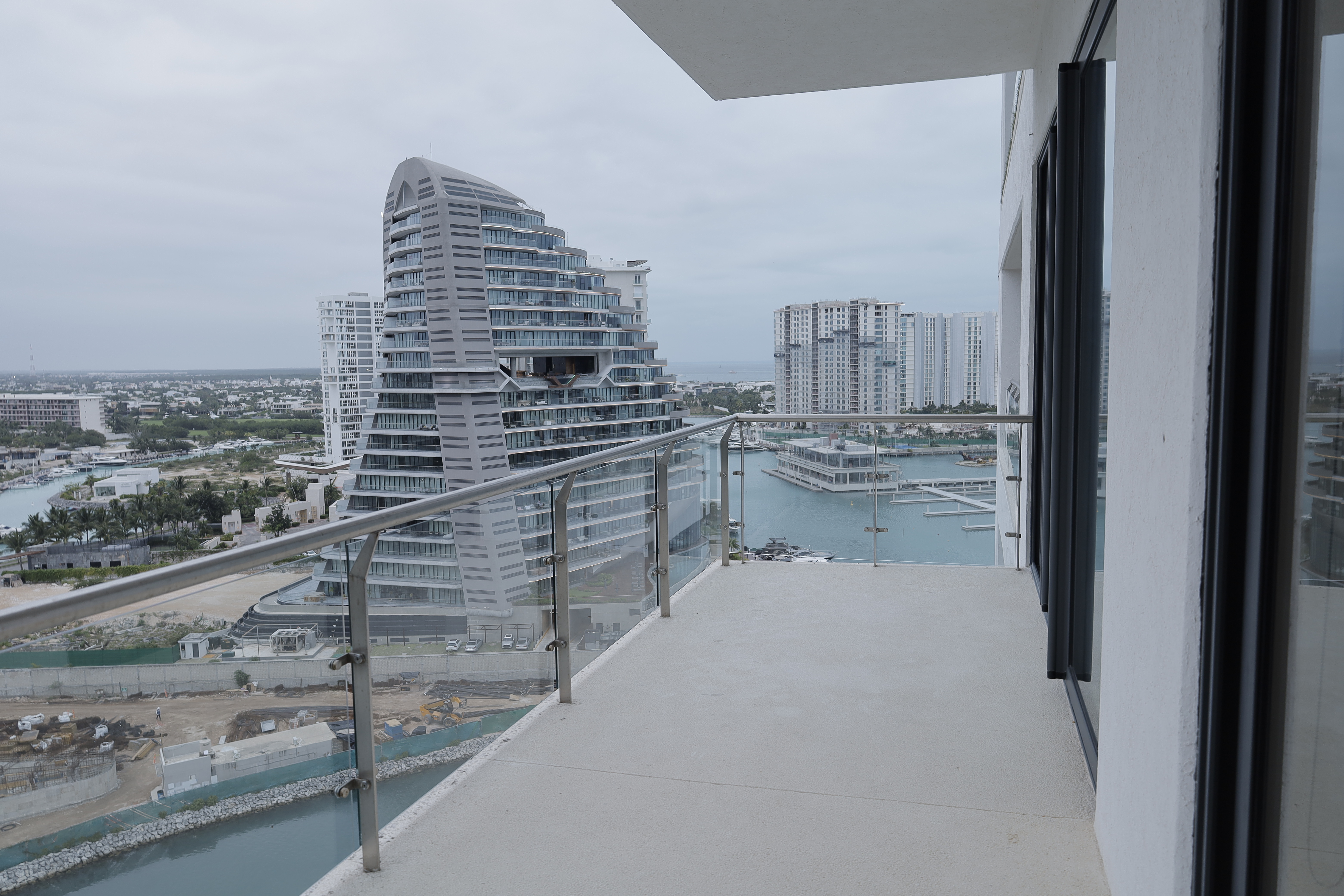 cancun, 3 Bedrooms Bedrooms, ,2 BathroomsBathrooms,Apartment,For Sale,1216