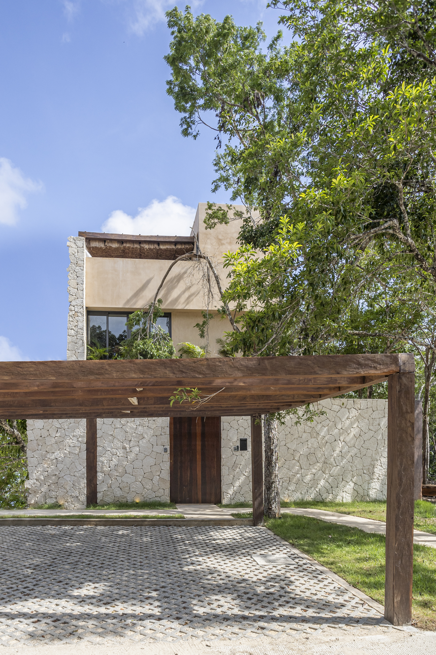 Tulum, 3 Bedrooms Bedrooms, ,3 BathroomsBathrooms,Villa,For Sale,1221