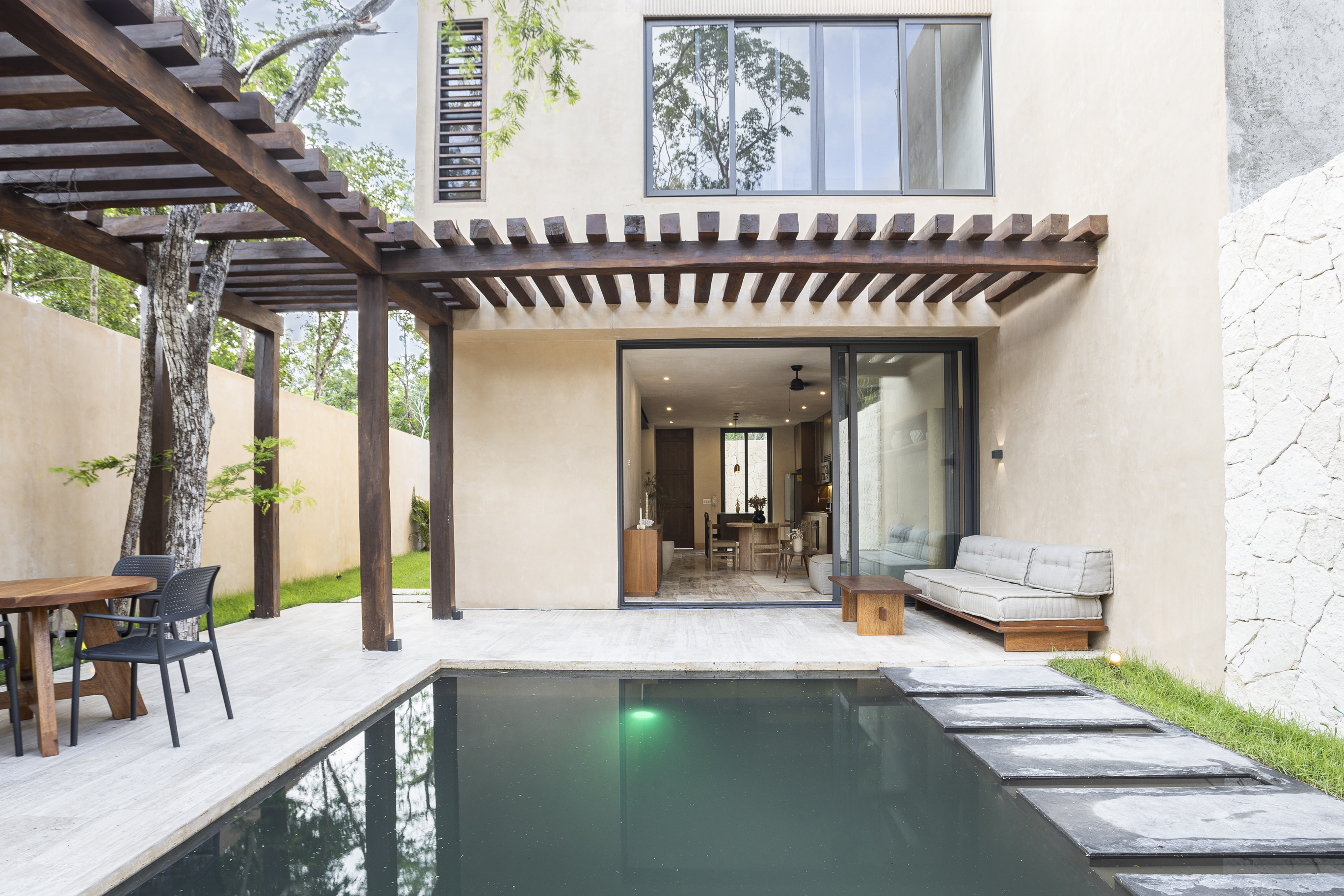 Tulum, 3 Bedrooms Bedrooms, ,3 BathroomsBathrooms,Villa,For Sale,1221